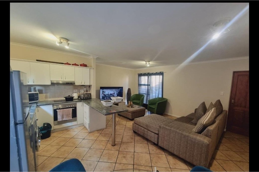 To Let 2 Bedroom Property for Rent in Parklands Western Cape